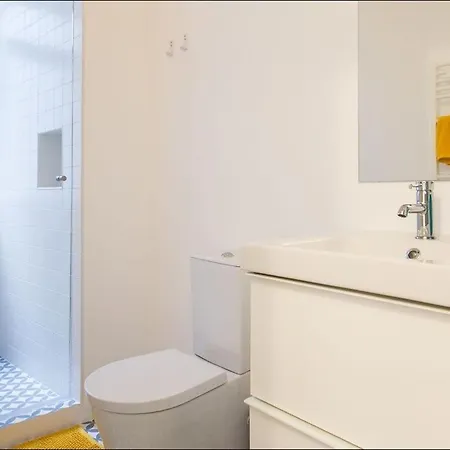 Zaire Retreat Apartment-2